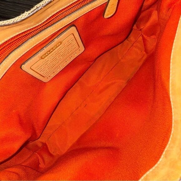 Coach Vintage 2002 Hamptons Signature Clip Hobo - Picture 9 of 10